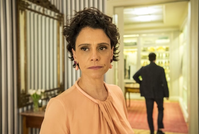 Lídia (Malu Galli), em 'Amor de Mãe'