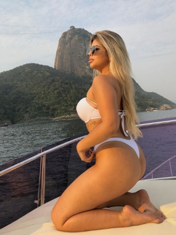 Dafne Luiza &Atilde;&copy; torcedora do Flamengo - A Gata da Hora