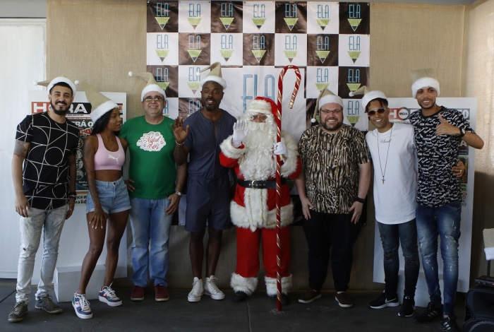 Rio de Janeiro - RJ  - 30/11/2019 - Amigo Oculto Ela Shopping e Meia Hora  -  Foto Reginaldo Pimenta / Agencia O Dia