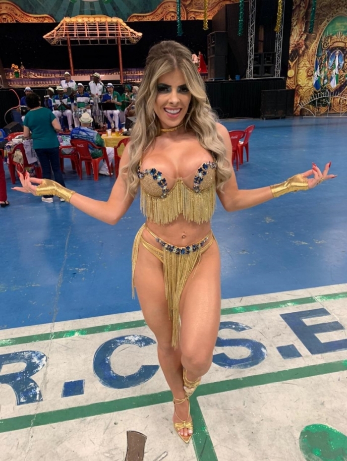 A nova musa da Unidos da Vila Maria, Jaquelline