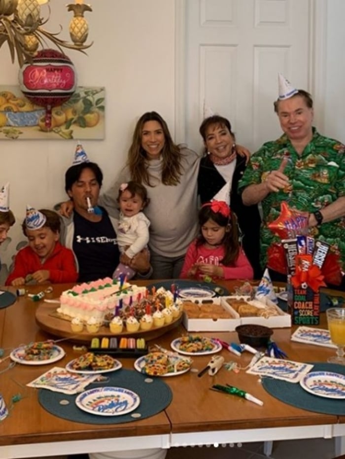 Patrícia Abravanel homenageia pai no aniversário dele