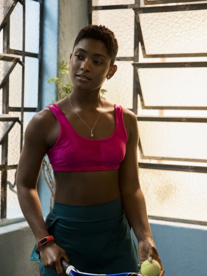 Marina (Erika Januza), em 'Amor de Mãe'