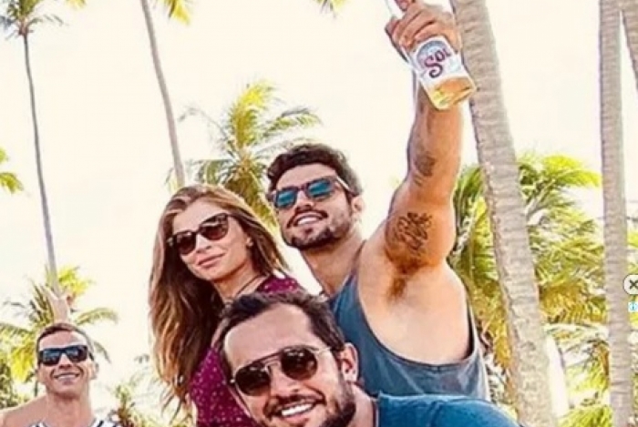 Caio Castro e Grazi Massafera juntos em Pernambuco