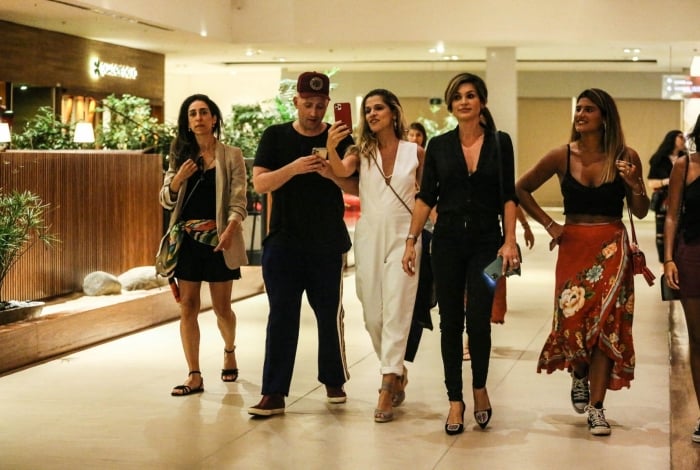 Minha Mãe é Uma Peça 3: Paulo Gustavo abre sessão para VIPs e ignora imprensa