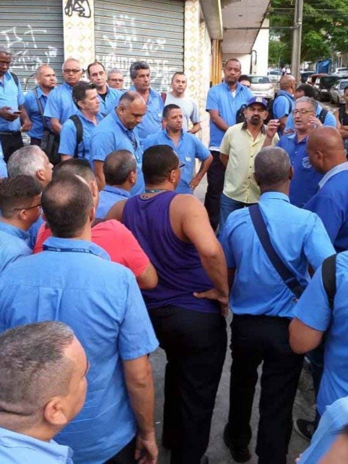 Trabalhadores participarão de duas reuniões com sindicato amanhã