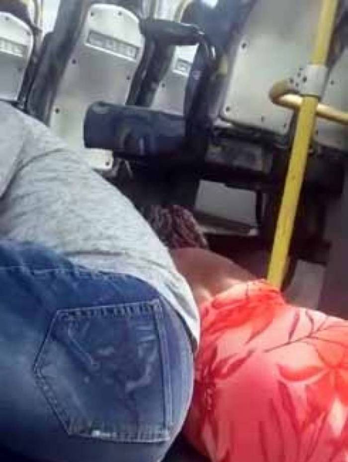 Passageiros tiveram que se jogar no ch&Atilde;&pound;o