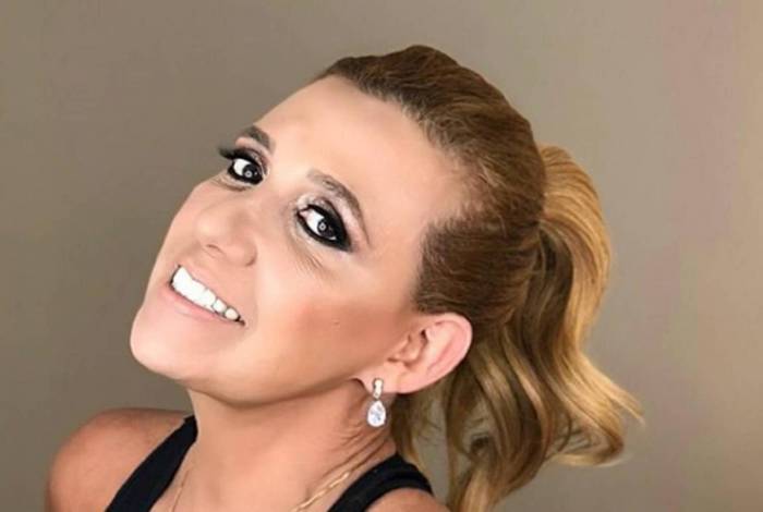 Rita Cadillac será a rainha de bloco liderado por jornalista trans em SP