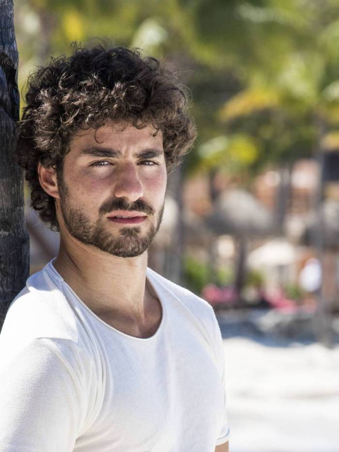 Jos&eacute; Condessa &eacute; Juan em Salve-se Quem Puder