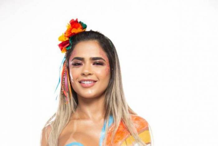 Paula Lima &eacute; A Gata da Hora