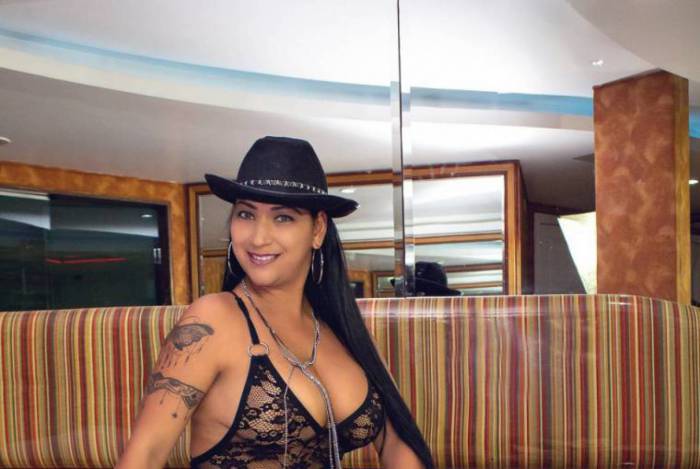 Sindy Sil é torcedora do Vasco — A Gata da Hora