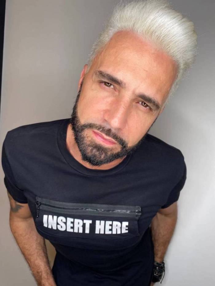 Casal mudou visual para o Carnaval