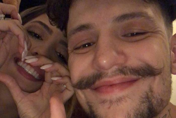 Gabi Brandt e Saulo Pôncio se separam após um ano de casados 