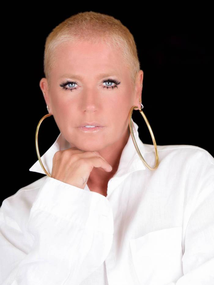 Xuxa bate um papo com Bial