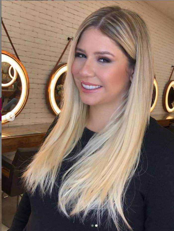 Marília Mendonça muda o visual