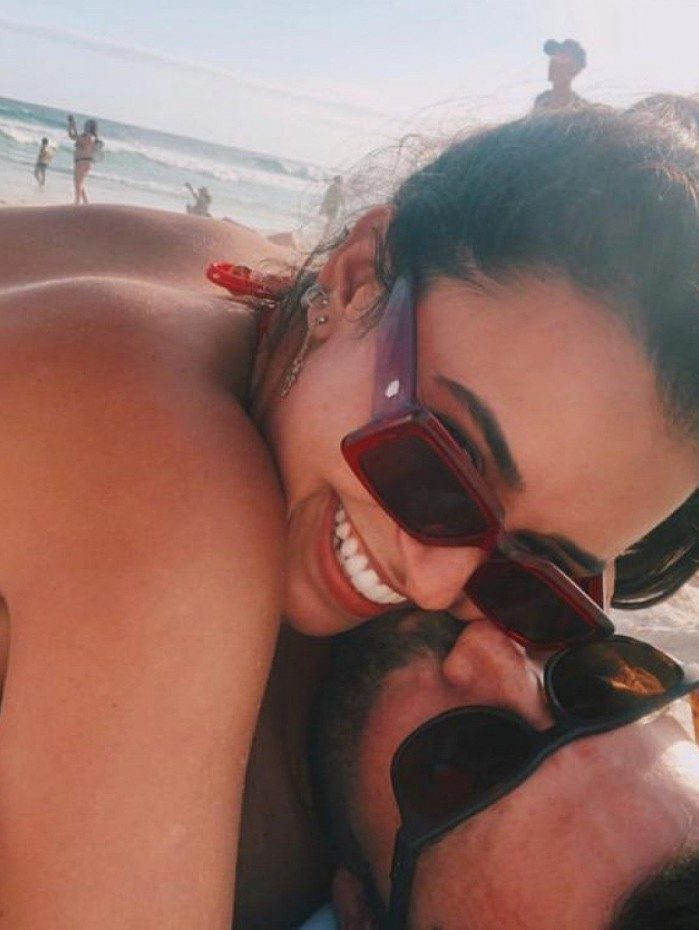 Talita Younan e Jo&atilde;o Gomez