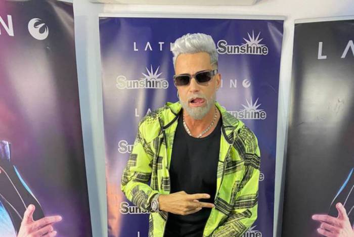 Latino lan&ccedil;a nova m&uacute;sica