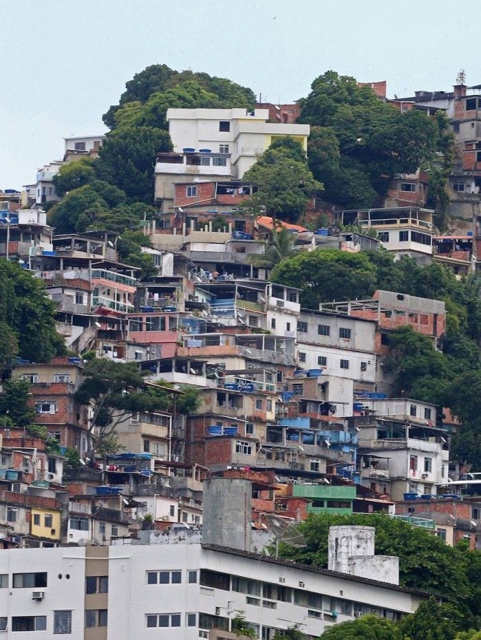 Estado do Rio &eacute; condenado por apreens&atilde;o de equipamento de baile funk  na comunidade do Vidigal 