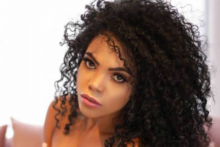 Para Taty, o ensaio foi muito especial e a deixou honrada