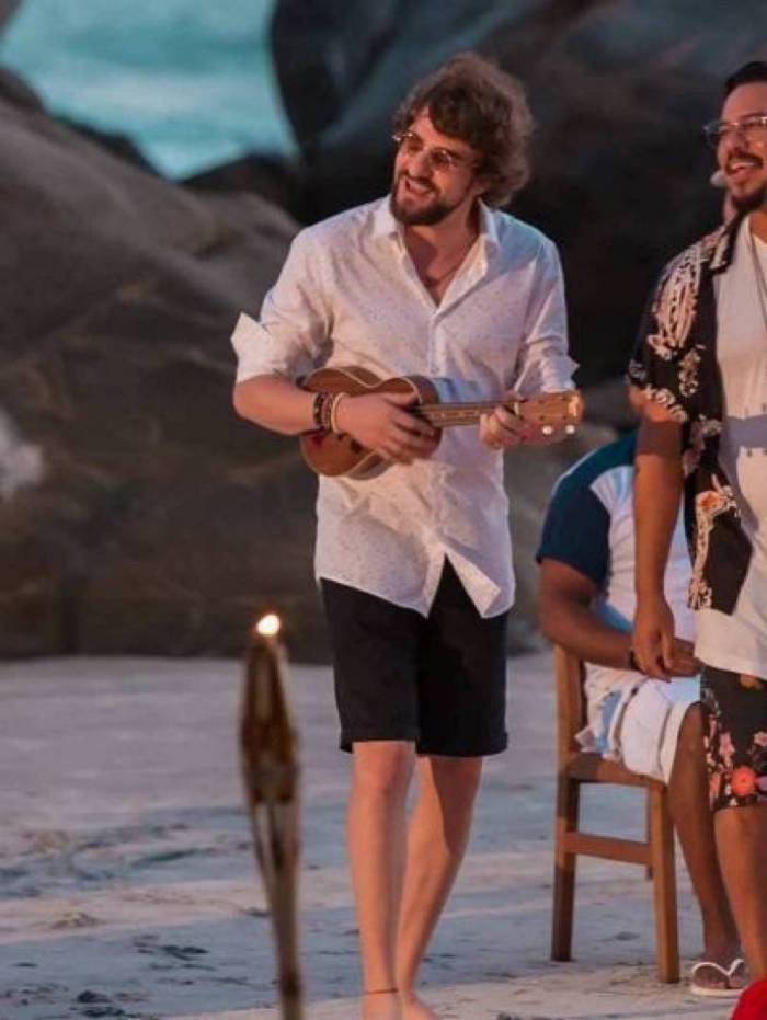 Fica Comigo e Sorriso Maroto lançam música em parceria