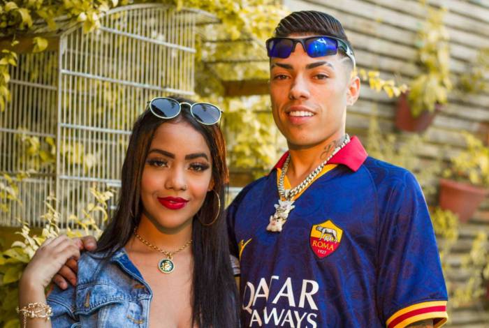 Funkeiros cantam e atuam no clipe