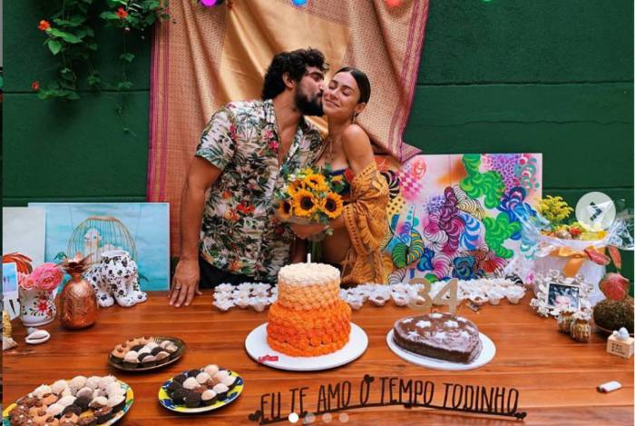 Renato Goés e Thaila Ayala