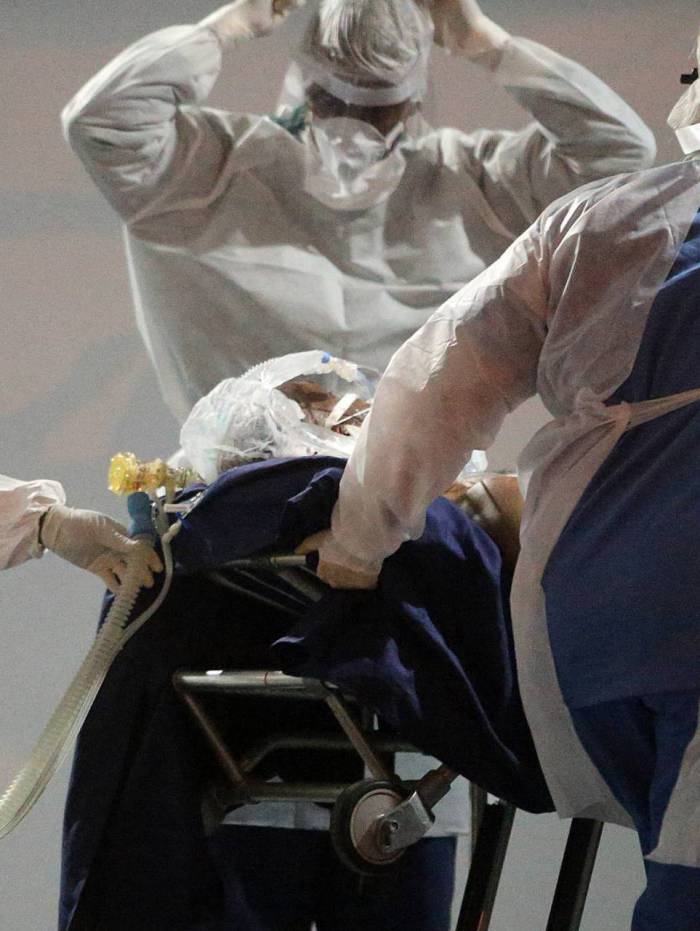 Estudo sobre &oacute;bitos por coronav&iacute;rus mostra disparidades brasileiras em rela&ccedil;&atilde;o &agrave; escolaridade e &agrave; pir&acirc;mide et&aacute;ria