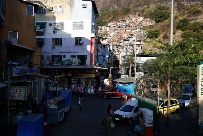 Rio de Janeiro - Comunidade da Rocinha, na zona sul do Rio de Janeiro, após confrontos de grupos de traficantes rivais pelo controle de pontos de venda de drogas. (Foto: Fernando Frazão/Agência Brasil).