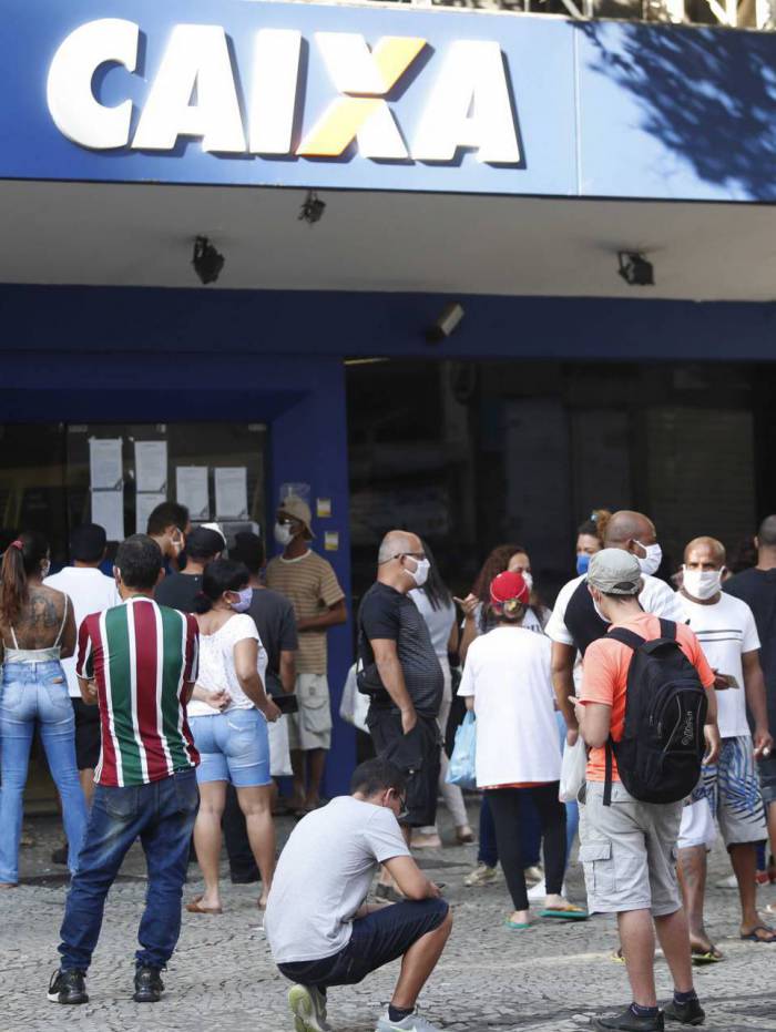 Beneficiários do Bolsa Família com final 1 do NIS recebem hoje