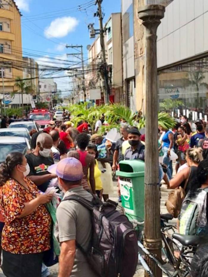 O Centro comercial de Campos tem ficado muito movimentado, apesar dos decretos de isolamento social