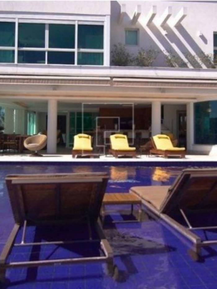 Eduardo Costa coloca imóvel à venda por mais de R$ 11 milhões