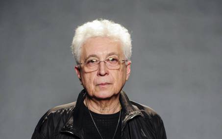 Aguinaldo Silva veio ao Brasil para audiência contra ex-aluno