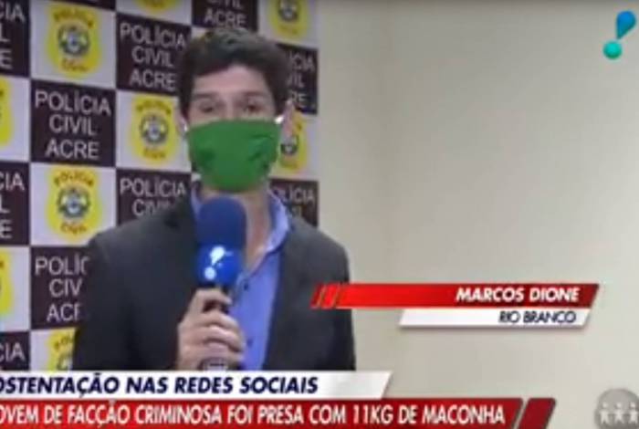 Marcos Dione, repórter da Rede TV