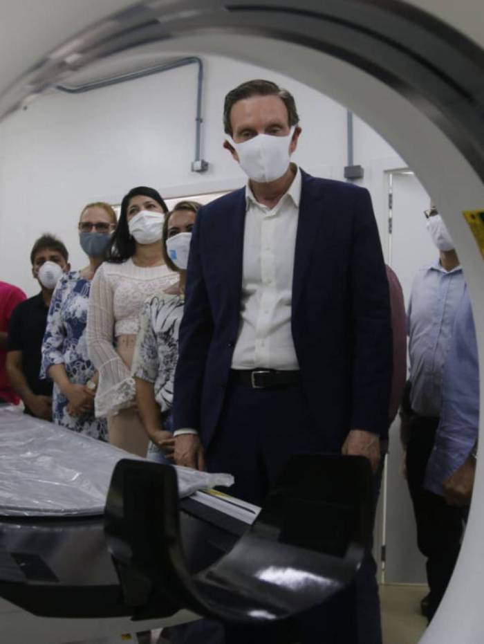 Marcelo Crivella inaugura Centro de Imagem com tomÃ³grafo na Pavuna