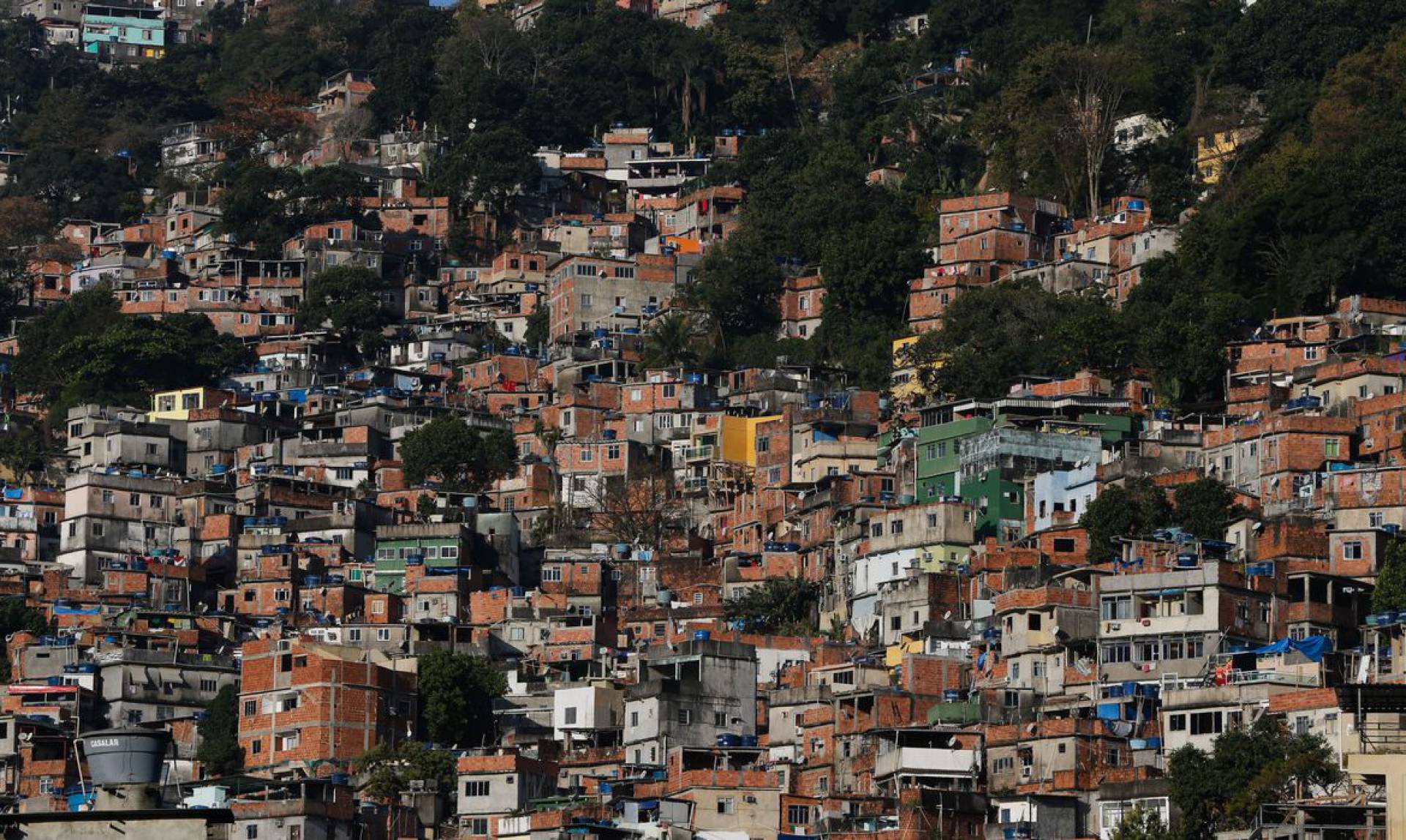 Cerca de 75% dos moradores de favelas n&atilde;o procuram atendimento m&eacute;dico