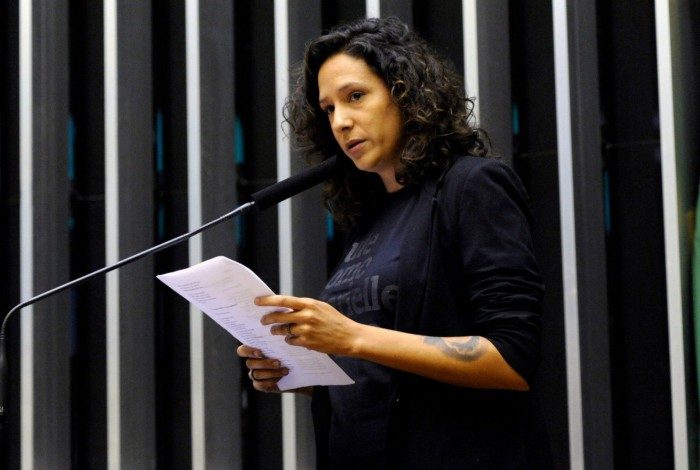 Mônica Benício