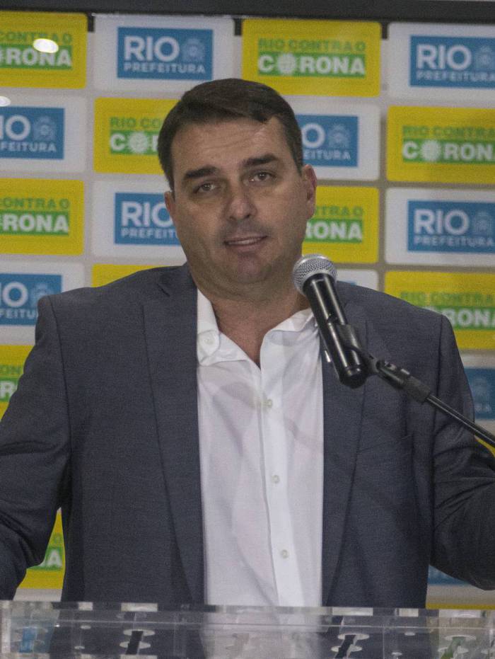 Fl&aacute;vio Bolsonaro