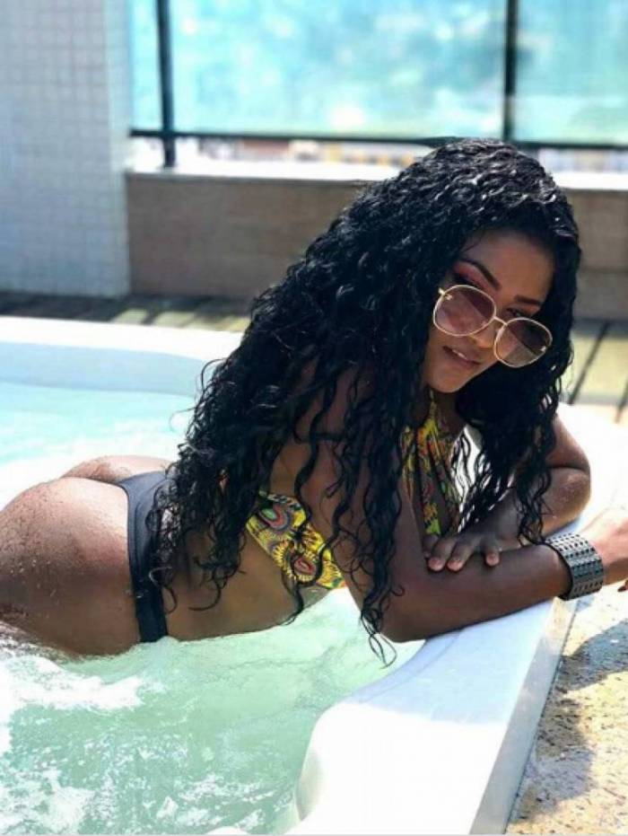 Sara Costa é torcedora do Flamengo — A Gata da Hora