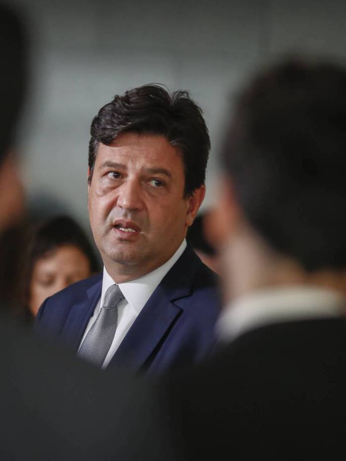 Ex-ministro da Sa&uacute;de Luiz Henrique Mandetta