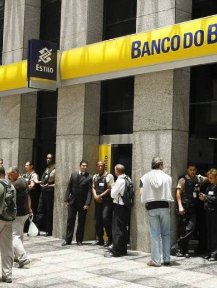 Na oportunidade, as posi&ccedil;&otilde;es de escritur&aacute;rio s&atilde;o para agente de tecnologia e agente comercial