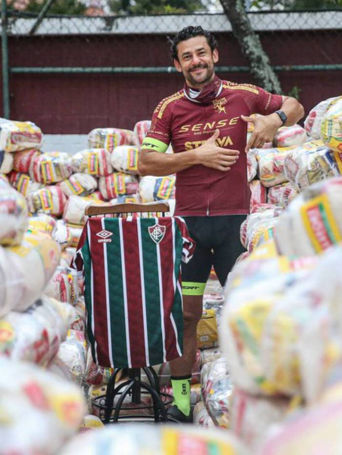 O atacante Fred retorna ao Fluminense depois de seis anos