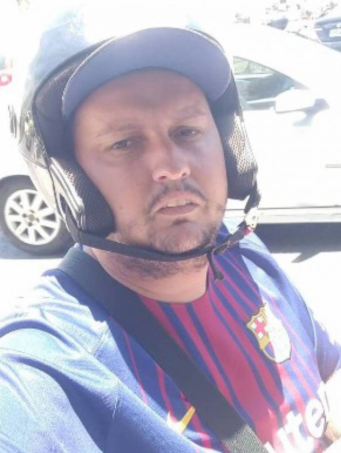Daniel tem 28 anos e trabalha há oito como mototaxista