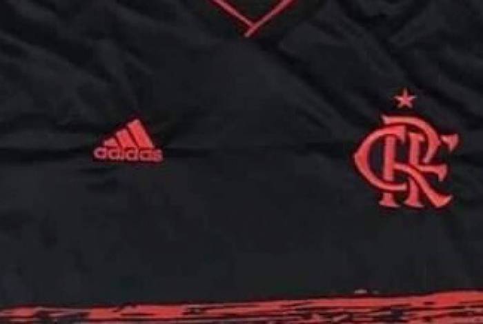 Suposta camisa 3 do Flamengo para 2020 vaza na Web