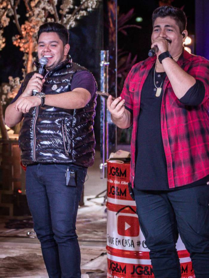 João Gustavo e Murilo 