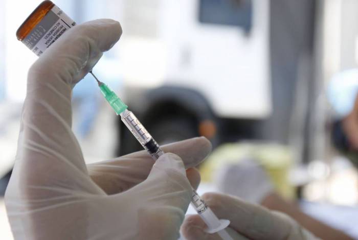 Profissionais de saúde na Rússia já serão vacinados 