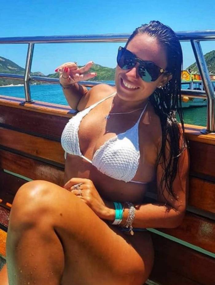 Lívia Portella é torcedora do Fluminense