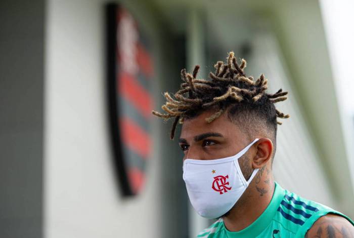 Artilheiro do Flamengo, Gabigol ousou no novo penteado