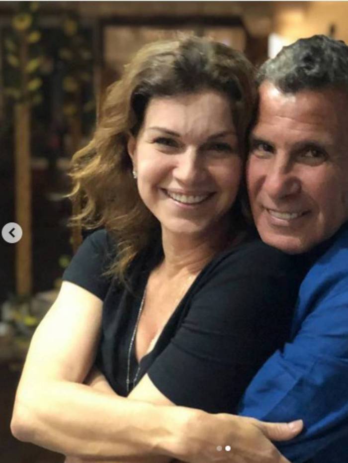 Eri Johnson assume o namoro com a atriz Adriana Garambone  