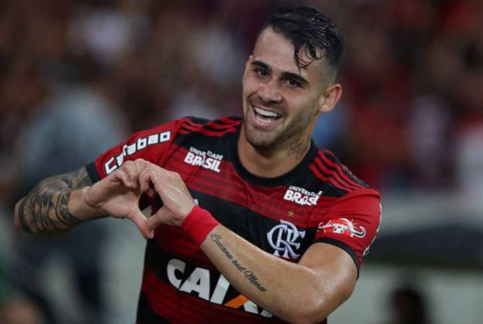 O atacante Felipe Vizeu marcou 20 gols em 75 partidas pelo Fla