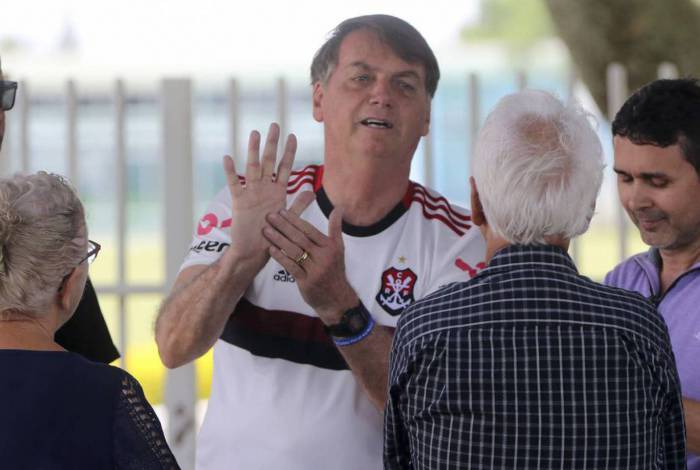 Bolsonaro com a camisa do Flamengo