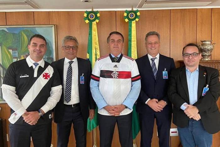 Recentemente, presidentes de Flamengo e Vasco se reuniram com o presidente Jair Bolsonaro